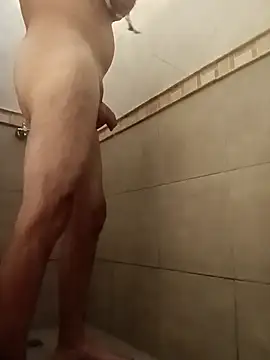 Snapshot of Sexyguycumming chatting on 03.20.25 Sexyguycumming online show from 03.20.25