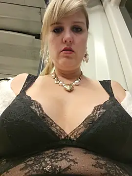 Sexybiene969 online show from 11.14.25