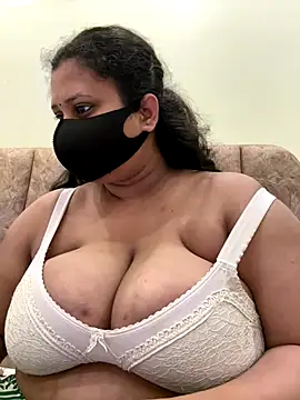 Snapshot of Yoursexy_cherry chatting on 09.09.25 Yoursexy cherry online show from 09.09.25