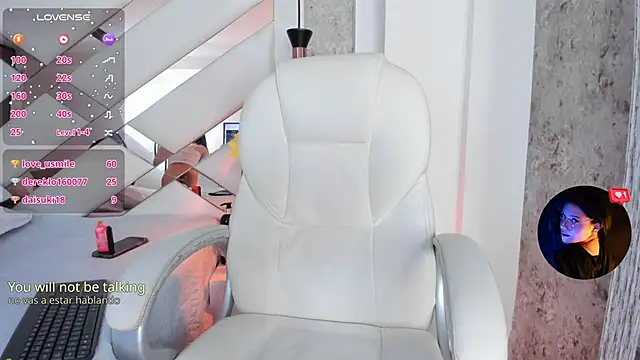 Giselle Lauren online show from 03.06.25