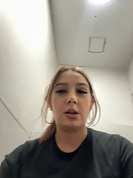 hotamanda01 online show from 03.20.26