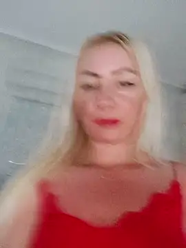 Snapshot of visnjica chatting on 05.20.26 visnjica online show from 05.20.26