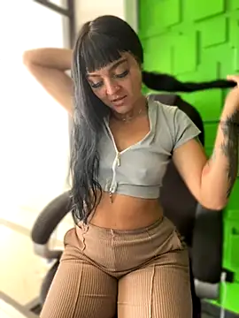 Dulce  Boyd online show from 11.06.25