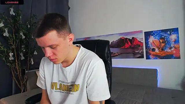 Ryker Seen online show from 03.19.25