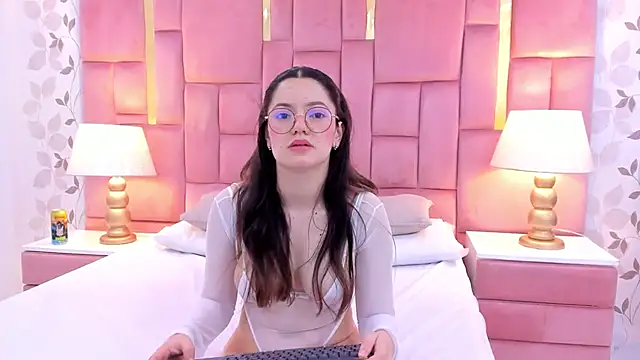 ArianaFranco online show from 11.19.25