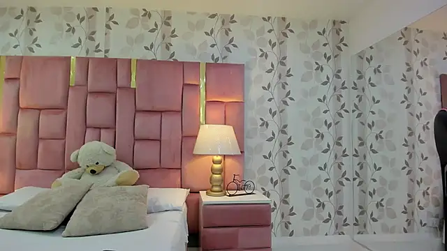 Snapshot of ArianaFranco chatting on 03.03.26 ArianaFranco online show from 03.03.26