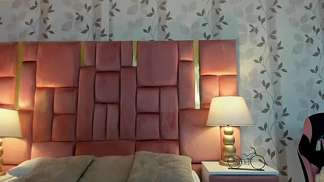 Snapshot of ArianaFranco chatting on 03.20.26 ArianaFranco online show from 03.20.26