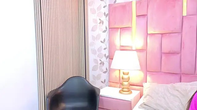 ArianaFranco online show from 08.06.26