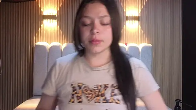 Cute Angell  online show from 04.28.26