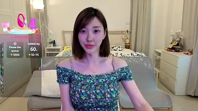 joycemilka online show from 03.13.25