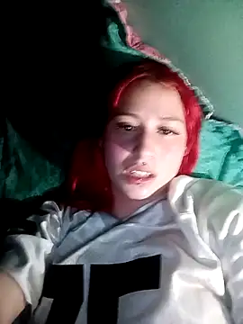 Snapshot of sweet_karma__ chatting on 09.21.25 sweet karma online show from 09.21.25