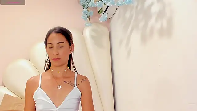 Olivia Stevens online show from 02.16.25