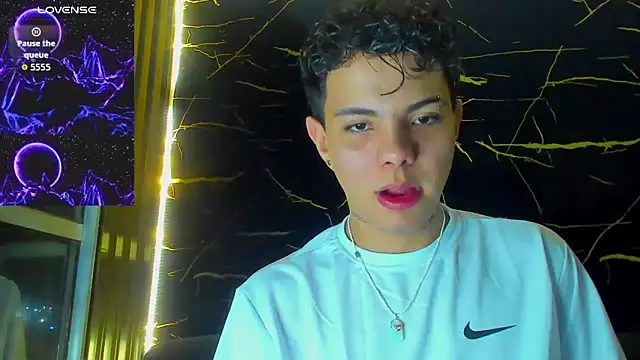 Alessandro 1610 online show from 04.21.26