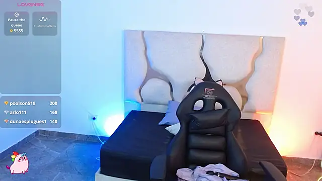 Snapshot of Issa_tay1 chatting on 02.10.25 Issa tay1 online show from 02.10.25