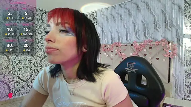 Snapshot of Issa_tay1 chatting on 04.22.26 Issa tay1 online show from 04.22.26
