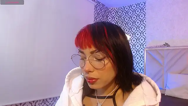Snapshot of Issa_tay1 chatting on 05.29.26 Issa tay1 online show from 05.29.26