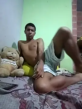 Snapshot of jr121221 chatting on 02.11.25 jr121221 online show from 02.11.25