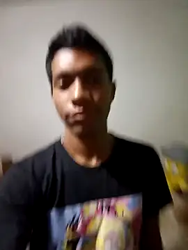 Snapshot of jr121221 chatting on 02.19.25 jr121221 online show from 02.19.25