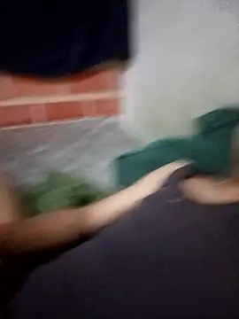 Snapshot of jr121221 chatting on 12.15.25 jr121221 online show from 12.15.25