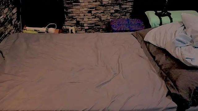 Snapshot of Scarlett_Switch chatting on 11.01.25 Scarlett Switch online show from 11.01.25