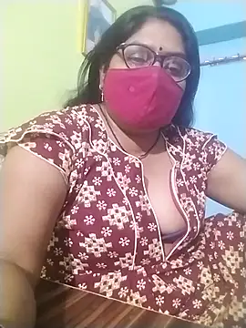 Snapshot of fuunalka chatting on 10.31.25 fuunalka online show from 10.31.25