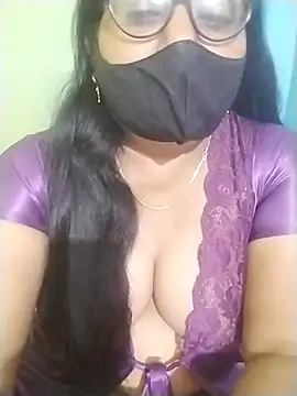 Snapshot of fuunalka chatting on 12.16.25 fuunalka online show from 12.16.25