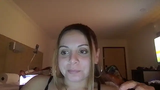 ShysluutGia online show from 04.23.26