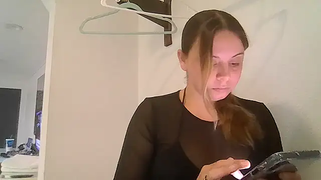 ShysluutGia online show from 06.30.26