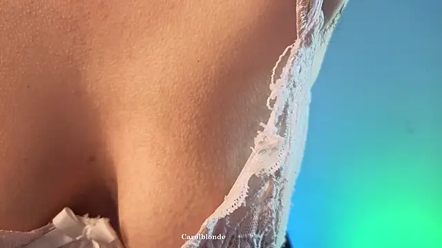 Carolblonde online show from 05.05.26