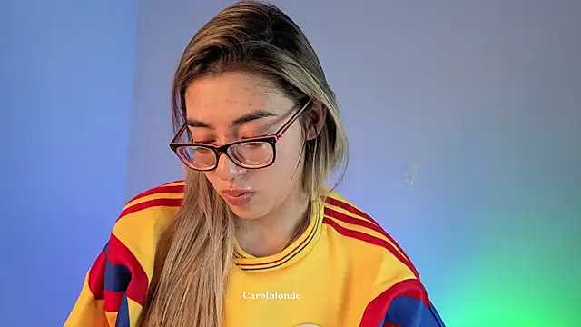 Carolblonde online show from 07.04.26
