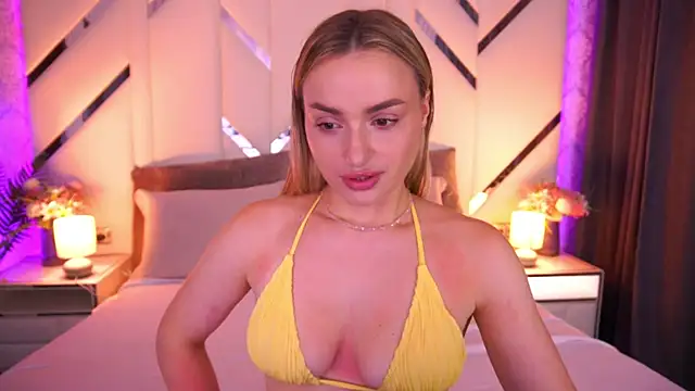 LindsieGreyy online show from 06.26.26
