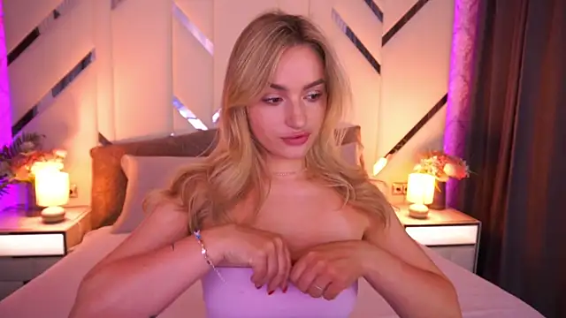 LindsieGreyy online show from 06.27.26