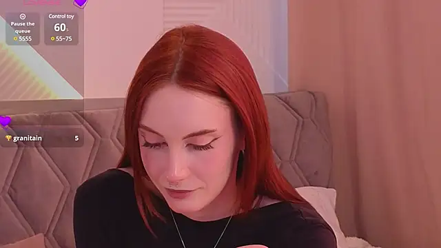 Snapshot of JoYung chatting on 03.05.25 JoYung online show from 03.05.25