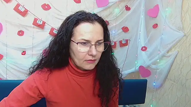 Snapshot of Miroslava_Happi chatting on 02.23.25 Miroslava Happi online show from 02.23.25
