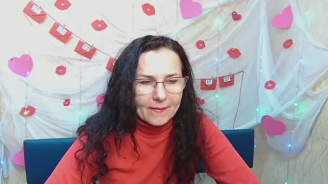 Snapshot of Miroslava_Happi chatting on 03.05.25 Miroslava Happi online show from 03.05.25