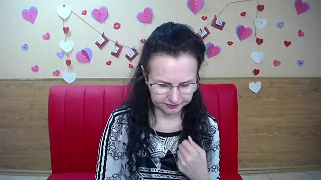 Snapshot of Miroslava_Happi chatting on 03.15.25 Miroslava Happi online show from 03.15.25