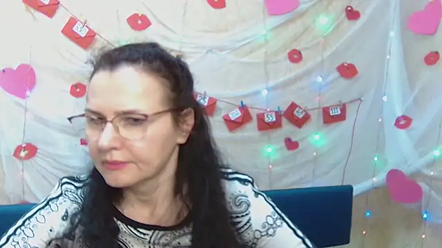 Snapshot of Miroslava_Happi chatting on 03.16.25 Miroslava Happi online show from 03.16.25
