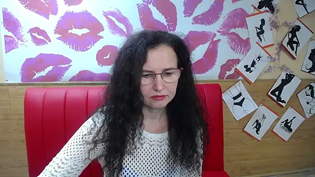 Snapshot of Miroslava_Happi chatting on 09.25.25 Miroslava Happi online show from 09.25.25