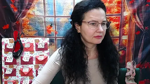 Snapshot of Miroslava_Happi chatting on 11.15.25 Miroslava Happi online show from 11.15.25