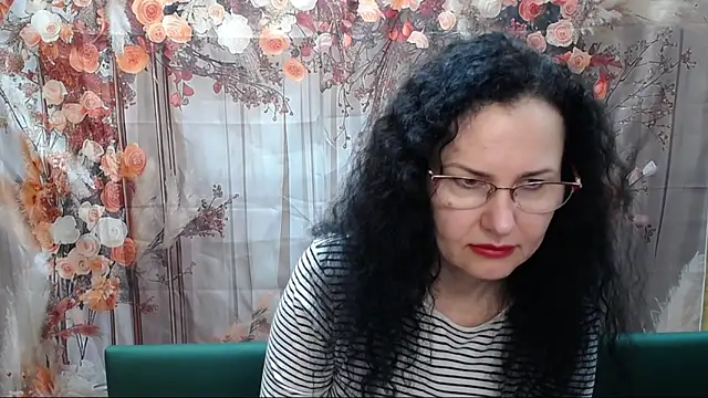 Snapshot of Miroslava_Happi chatting on 03.27.26 Miroslava Happi online show from 03.27.26
