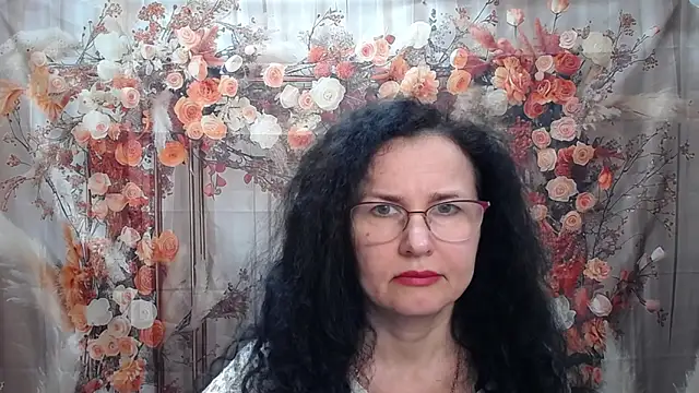 Miroslava Happi online show from 04.13.26