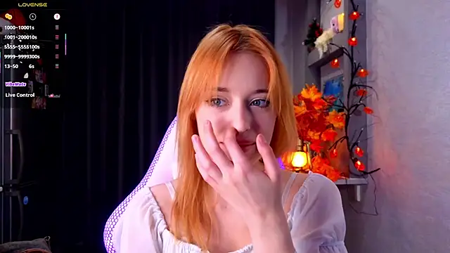 Snapshot of Hisoka_akerley chatting on 10.23.25 Hisoka akerley online show from 10.23.25