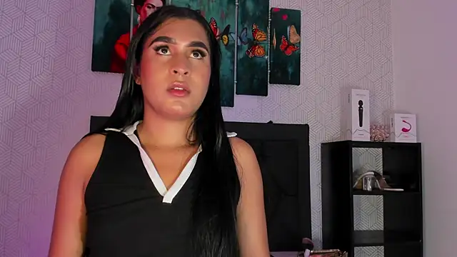 Selena fox7 online show from 10.28.25