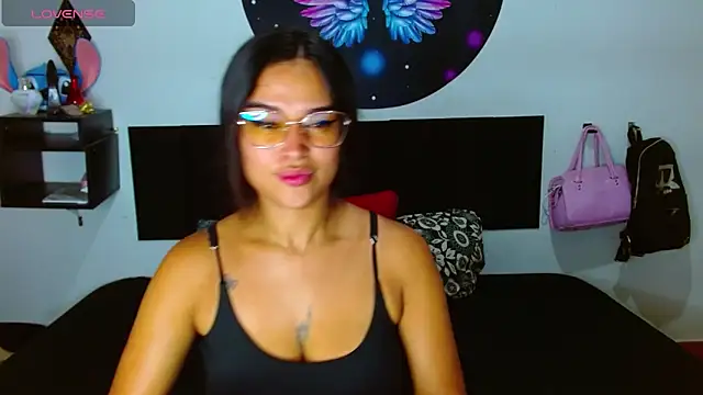 Snapshot of Ana_Riderr chatting on 02.10.26 Ana Riderr online show from 02.10.26