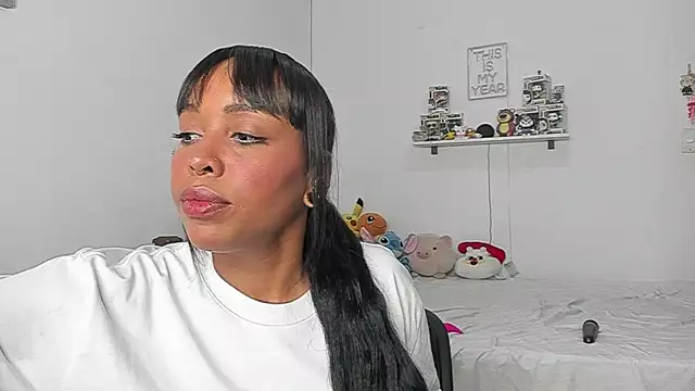 Annaa Brooks online show from 04.26.26