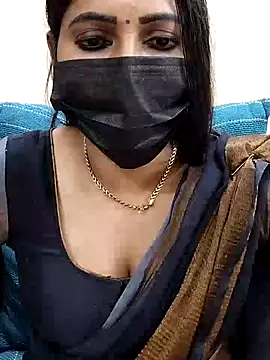 Snapshot of Thamarai28 chatting on 02.17.25 Thamarai28 online show from 02.17.25