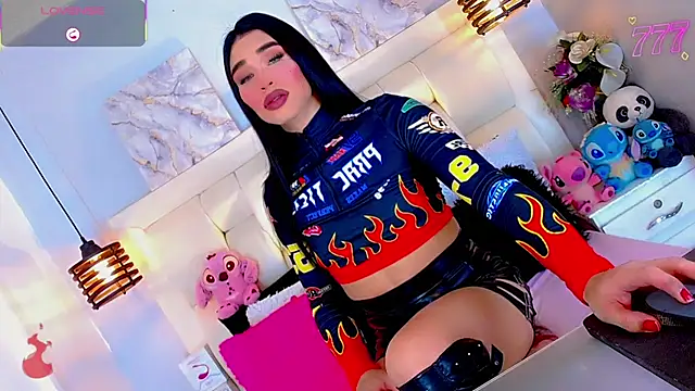 BelovedChain01 online show from 07.12.26