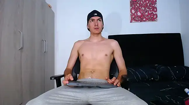 Snapshot of jacknoriz chatting on 03.17.25 jacknoriz online show from 03.17.25