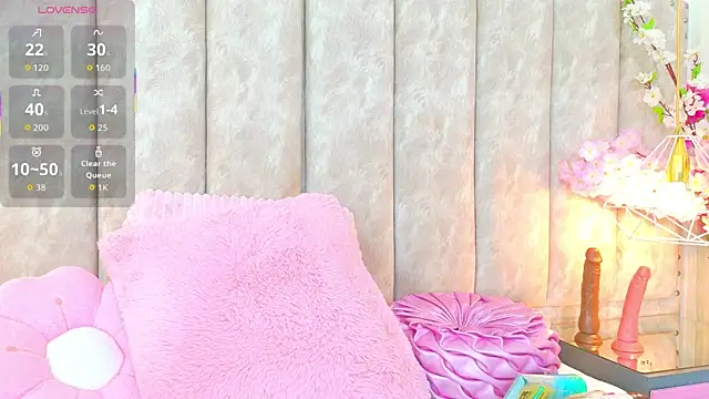 Snapshot of BrithanyParker_ chatting on 11.06.25 BrithanyParker online show from 11.06.25