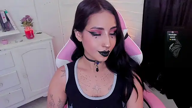 Nyx Blackmoon online show from 09.28.25